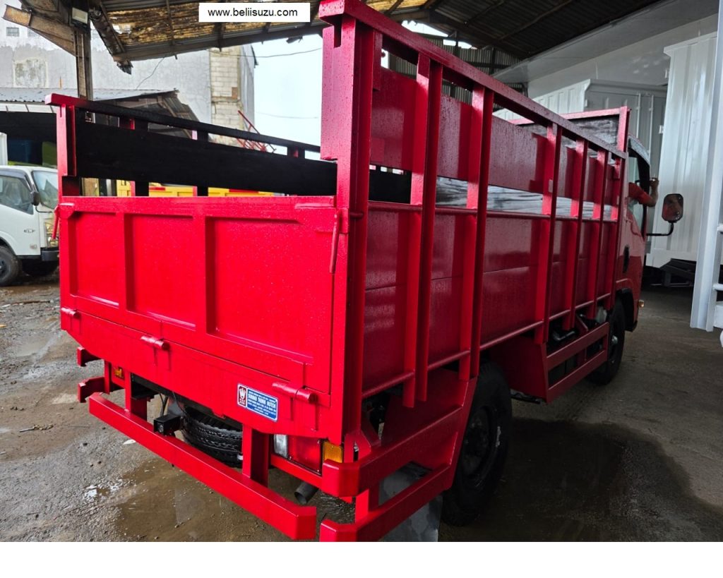 bak kayu rangka besi isuzu NLR
