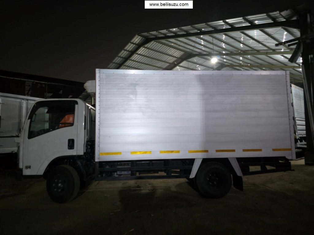 BOX ALUMUNIUM PENDINGIN ISUZU NMR LONG TRUK 6 BAN 150 PS