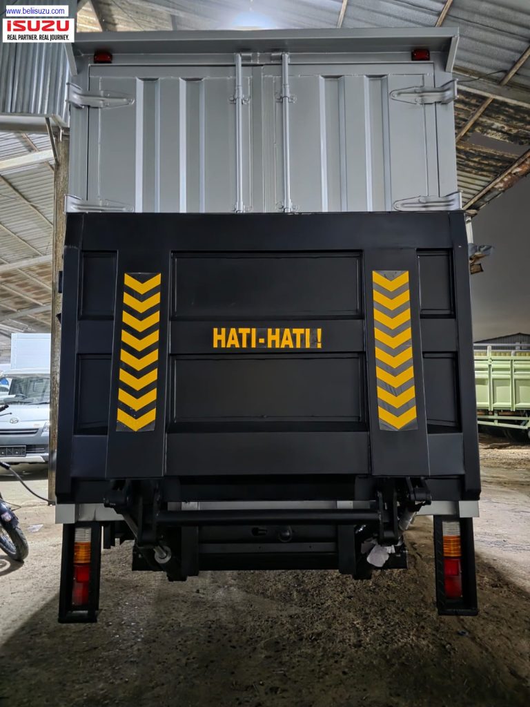 Tail Lift Gate Box besi isuzu NMR Long