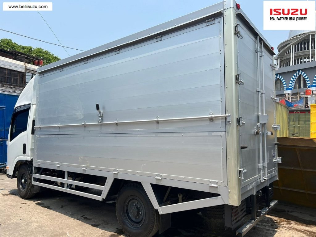 Aplikasi Box Moko Alumunium Box isuzu NLR LONG