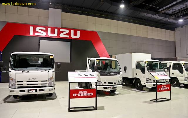 Produk ISUZU - truk ELF GIGA TRAGA Produk ISUZU - truk ELF GIGA TRAGA