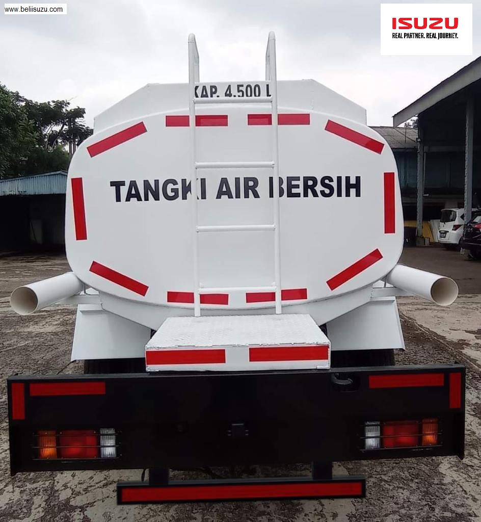 TRUK TANGKI AIR BERSIH CHASSIS ISUZU NMR HD 5.8