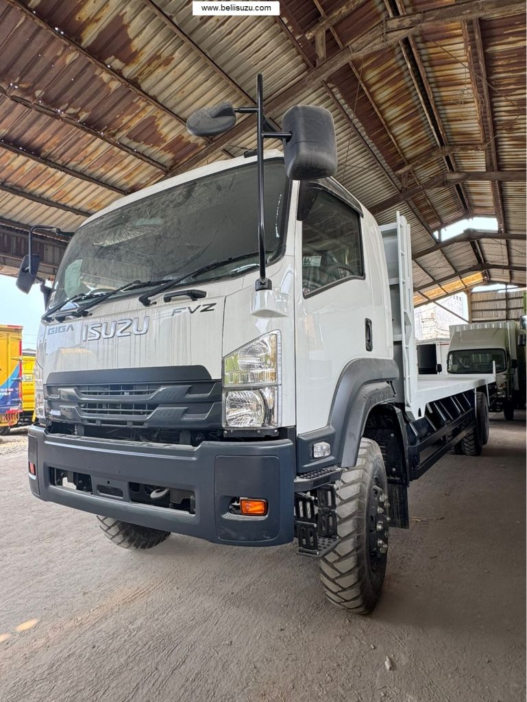 ISUZU GIGA FVZ U HP 285 PS 6X4 aplikasi Losbak FLAT DECK