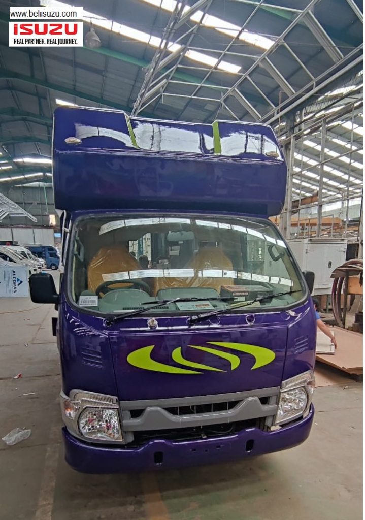 ISUZU TRAGA APLIKASI KAROSERI CAMPERVAN