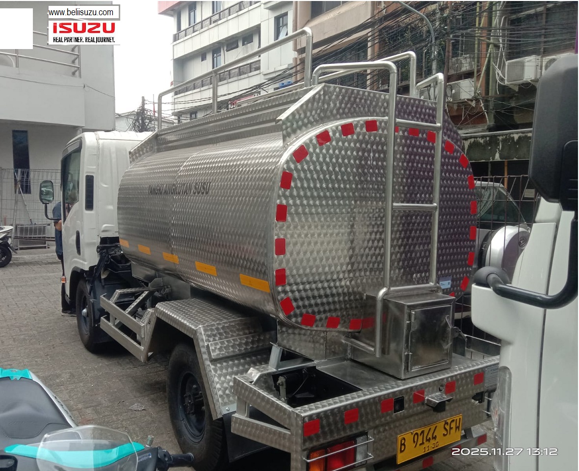 isuzu ELF NLR 120 PS TANGKI SUSU
