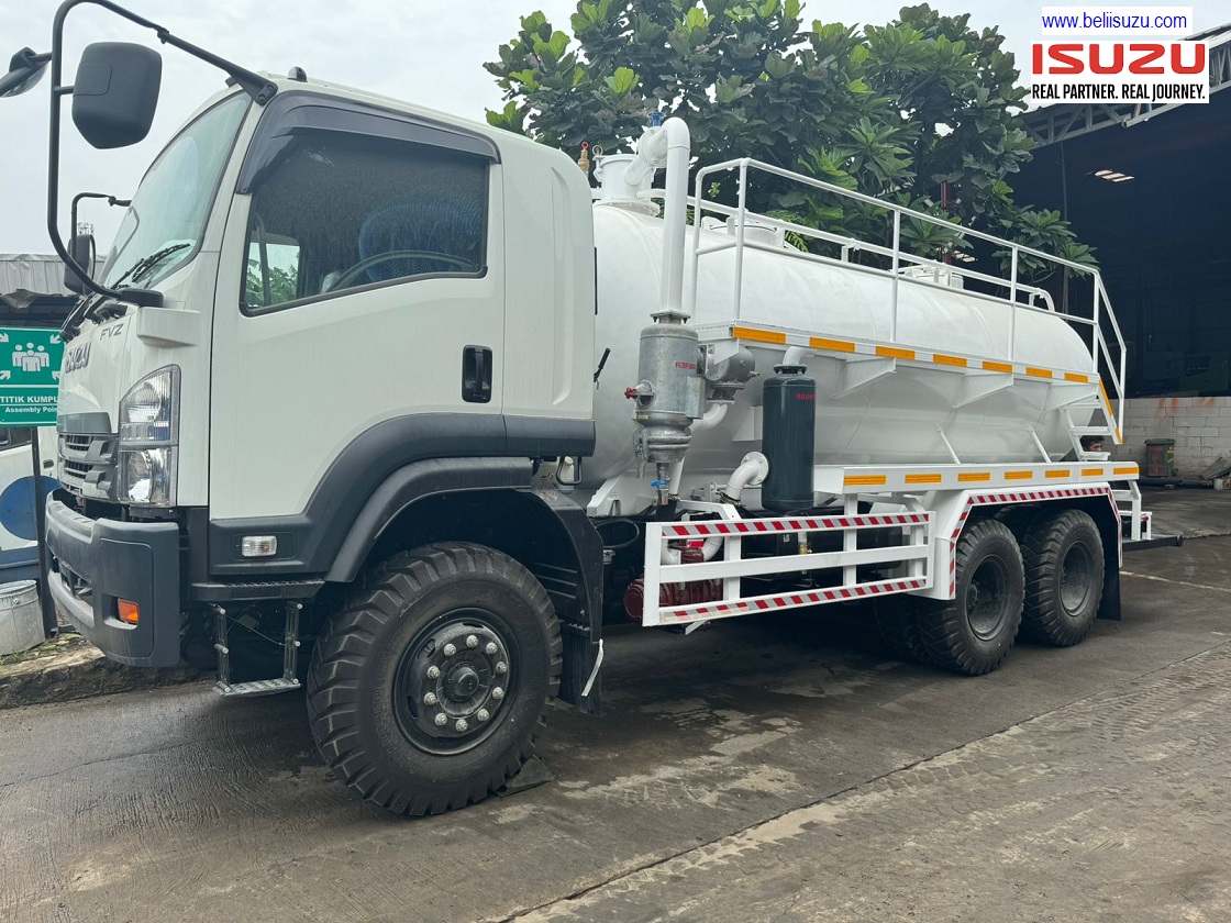 Isuzu Giga FVZ N HP 285 PS Tangki Vacum